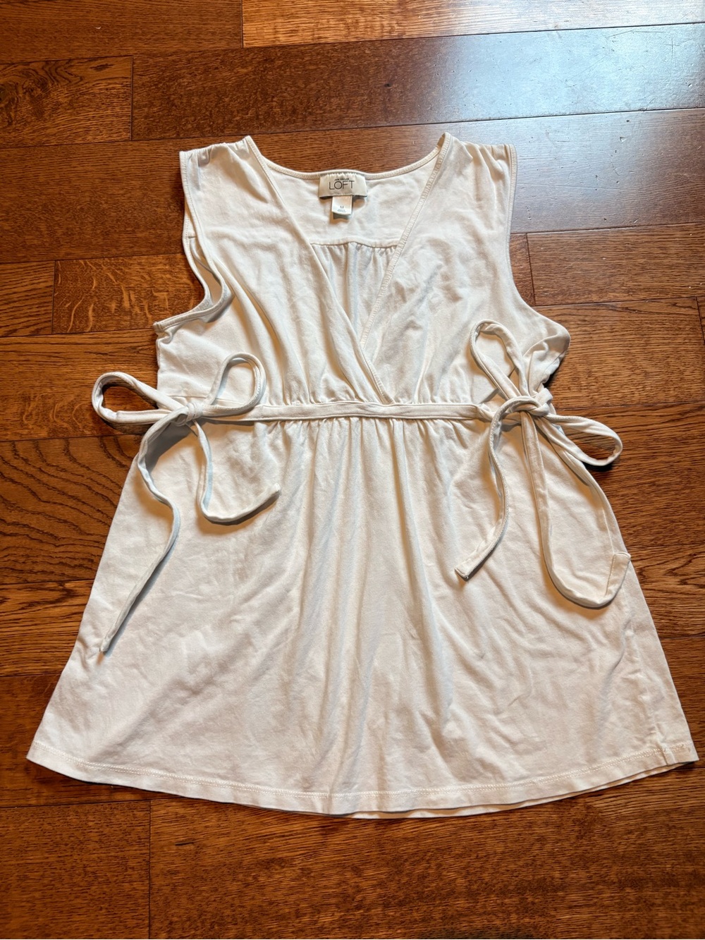 LOFT White Tie Waist Sleeveless Top